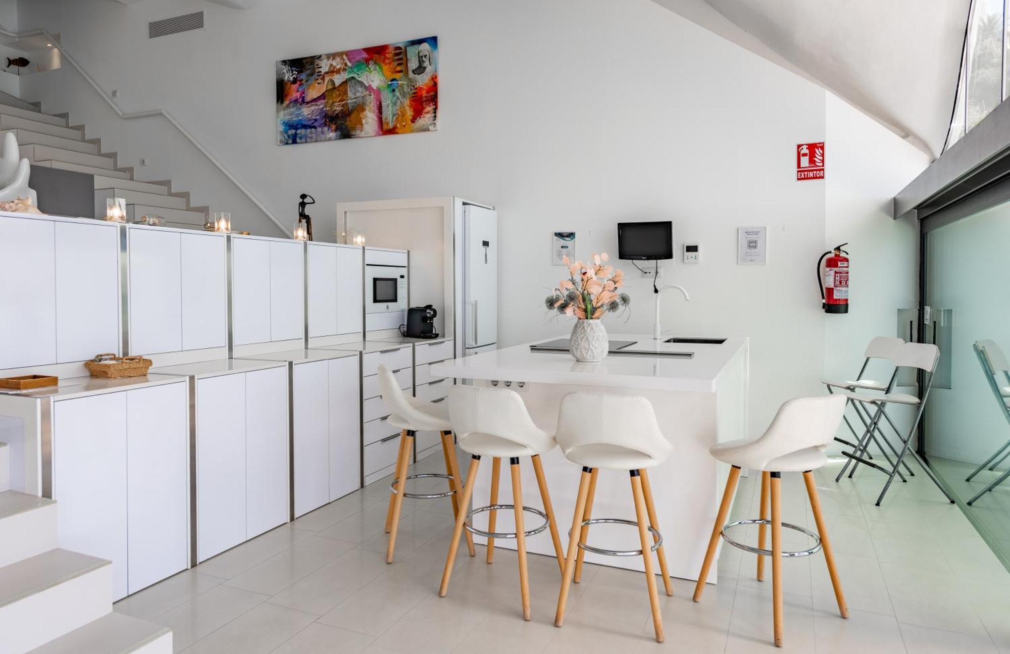 Rentitspain Casa Del Acantilado Piscina Climatizada Salobreña Exteriör bild